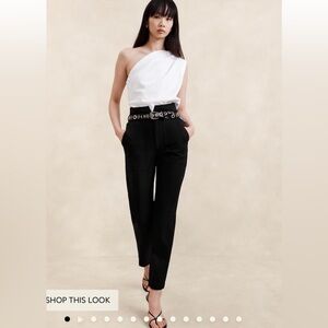 Like new Banana Republic Cargo pants